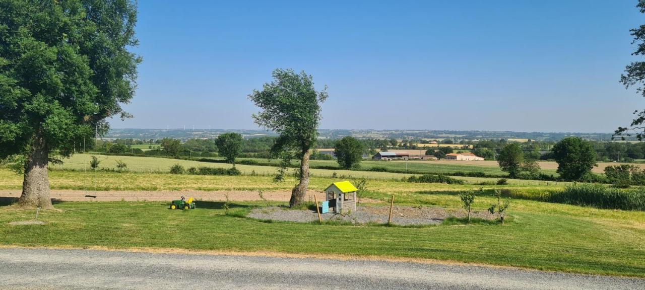 Le Logis Des Chons A La Campagne A Saint Hilaire Du Bois - Lys Haut Layon Le Plessis  Εξωτερικό φωτογραφία